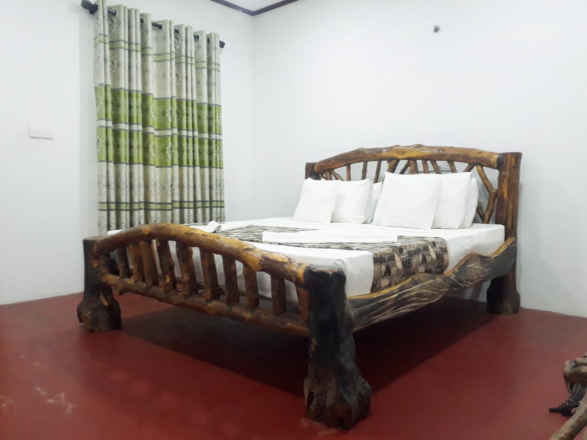 Aralu Habarana Resort Bagian luar foto