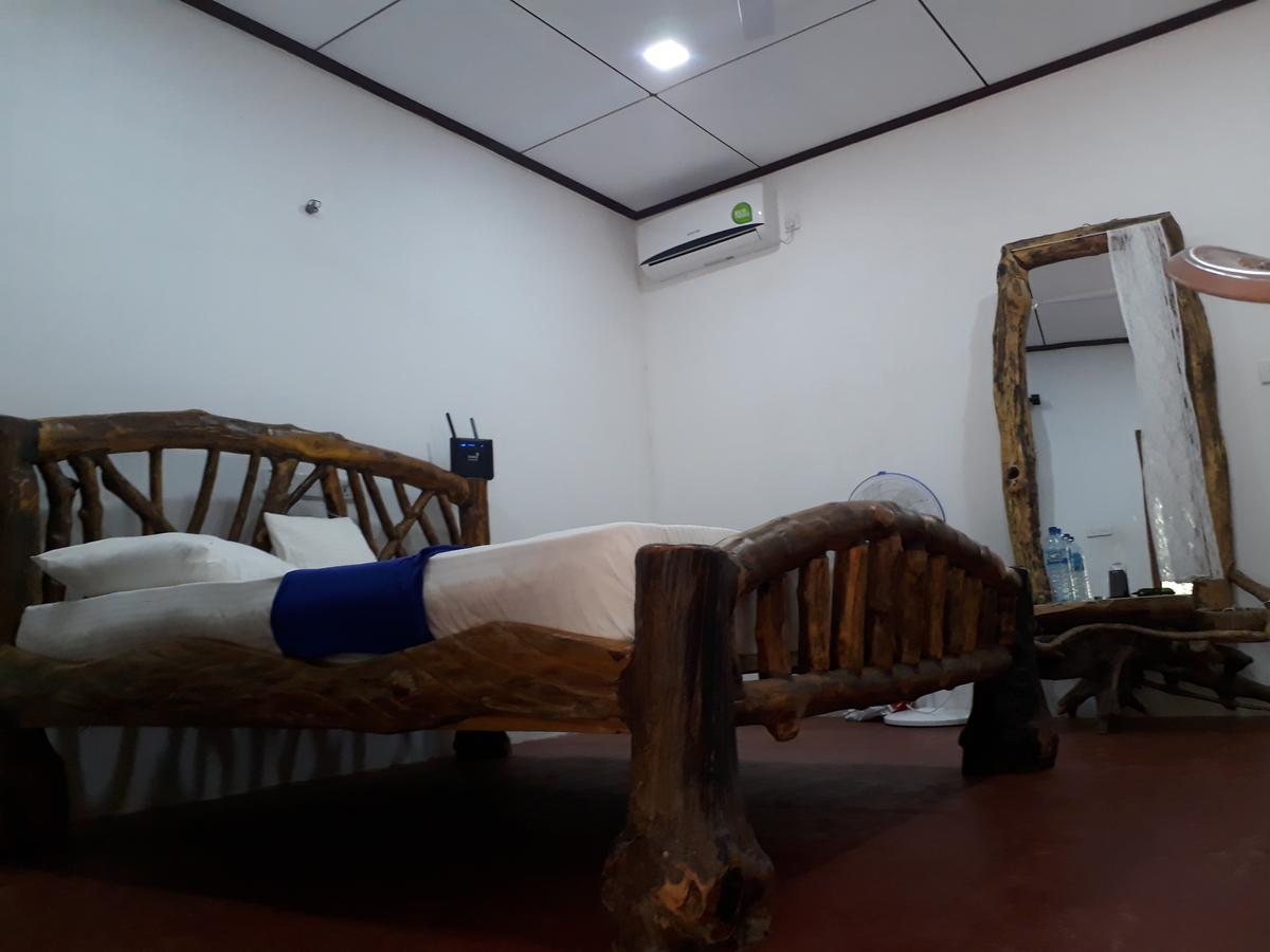 Aralu Habarana Resort Bagian luar foto