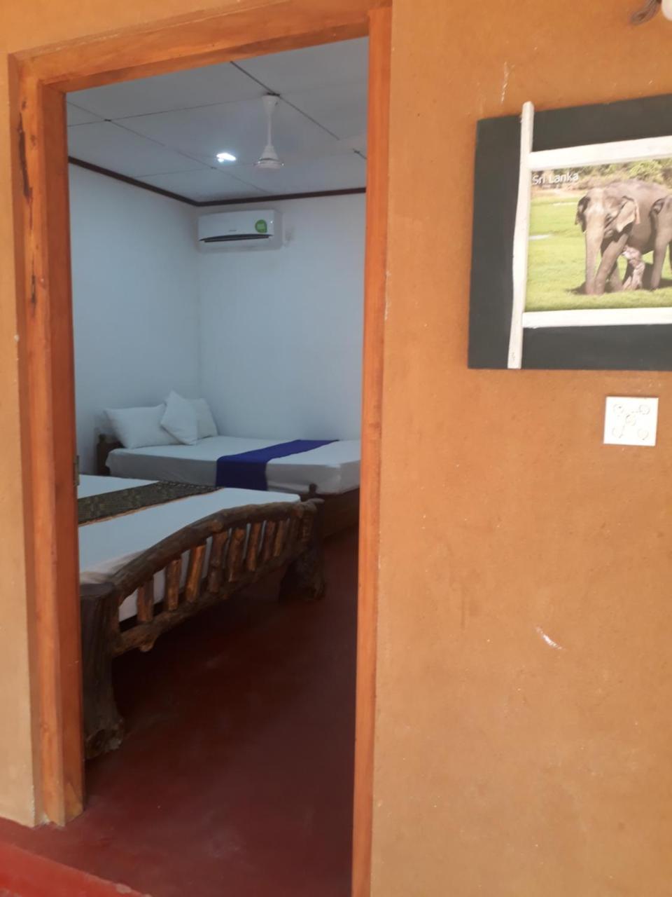 Aralu Habarana Resort Bagian luar foto